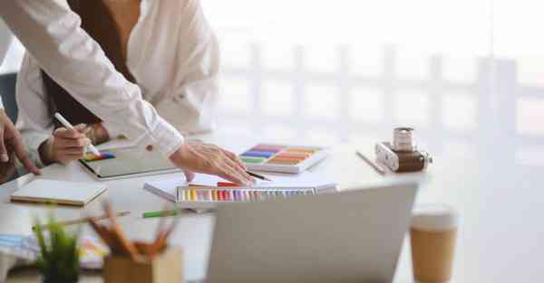 大数据包含设备数据的行业文章