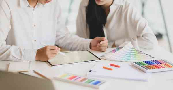 AI绘画巨大的狐狸（大狐狸怎么画好看）