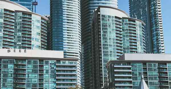 医学机器人的智能，达芬奇医学机器人