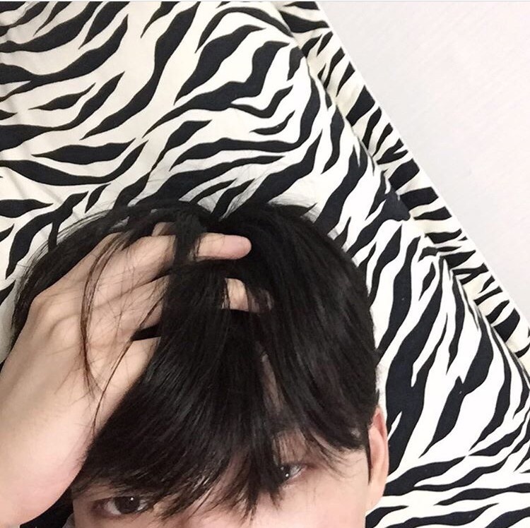 翁寒韵萱