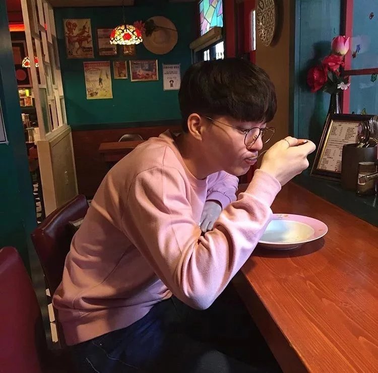 耿成纨成