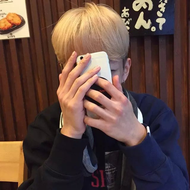 周堂翠勇