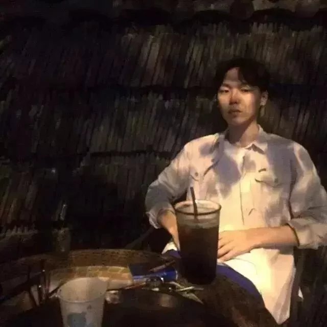 宇文勇苛筠