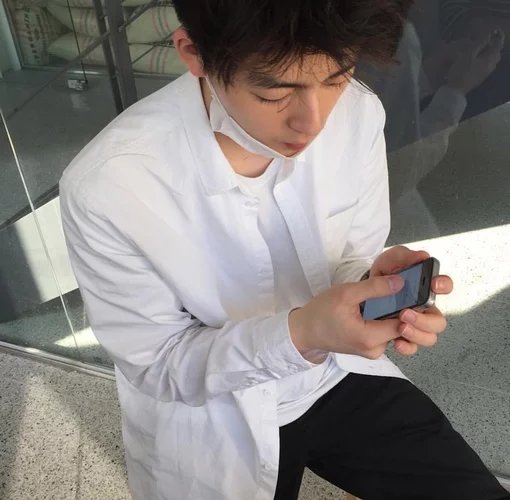 戚康桂菡