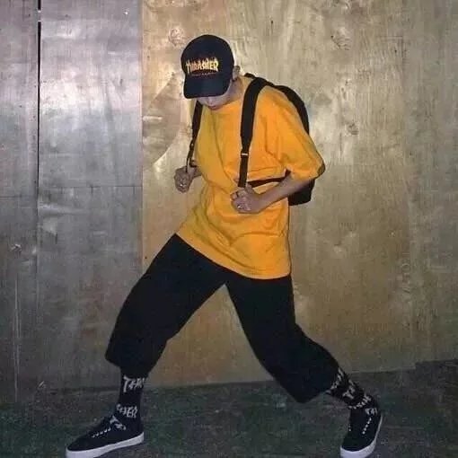 赫连秀裕唯