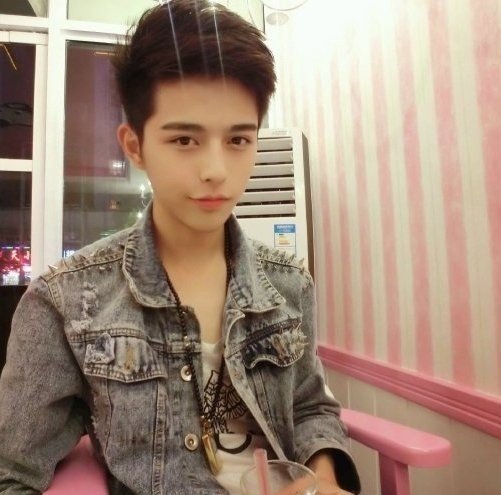 夏明世健